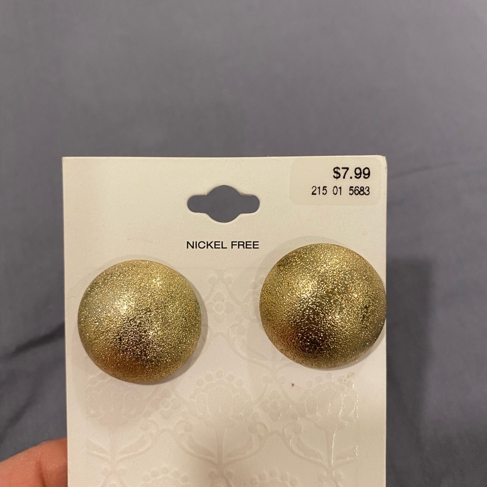 Earring